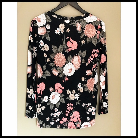 Women's Blouse Exquisite Lace Up Floral Print, NIP - Picture 3 of 6